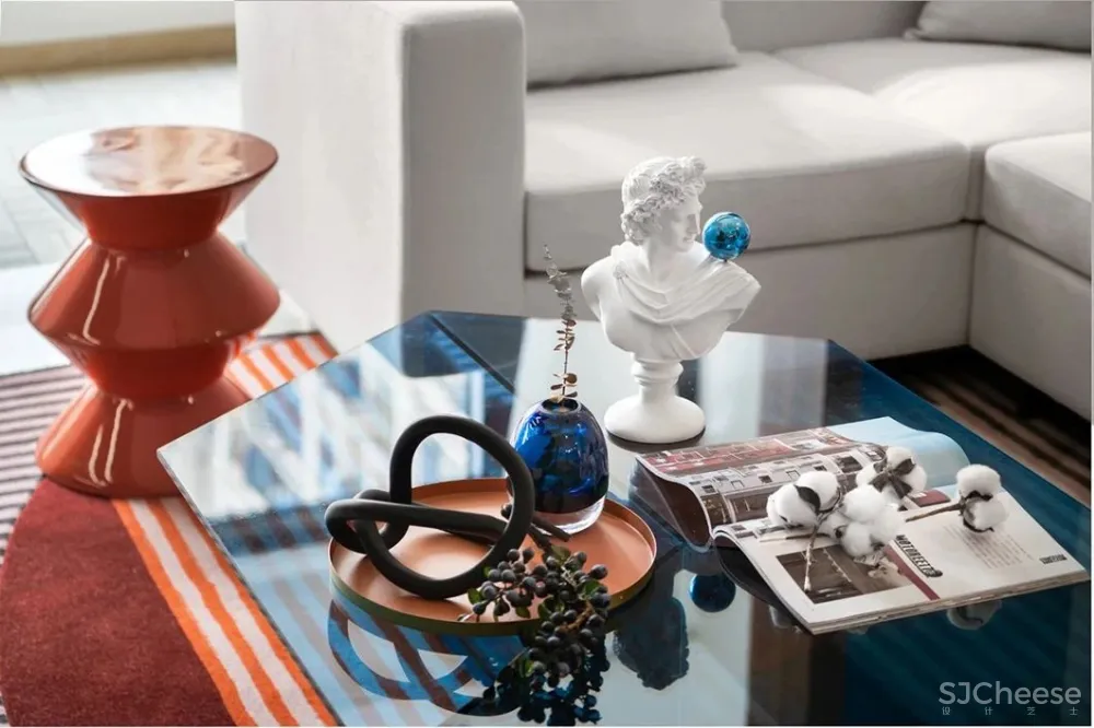 这样的撞色搭配,太美了!