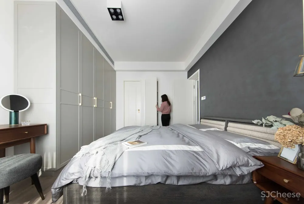 一屋两人两狗,干净利落有调性的家!