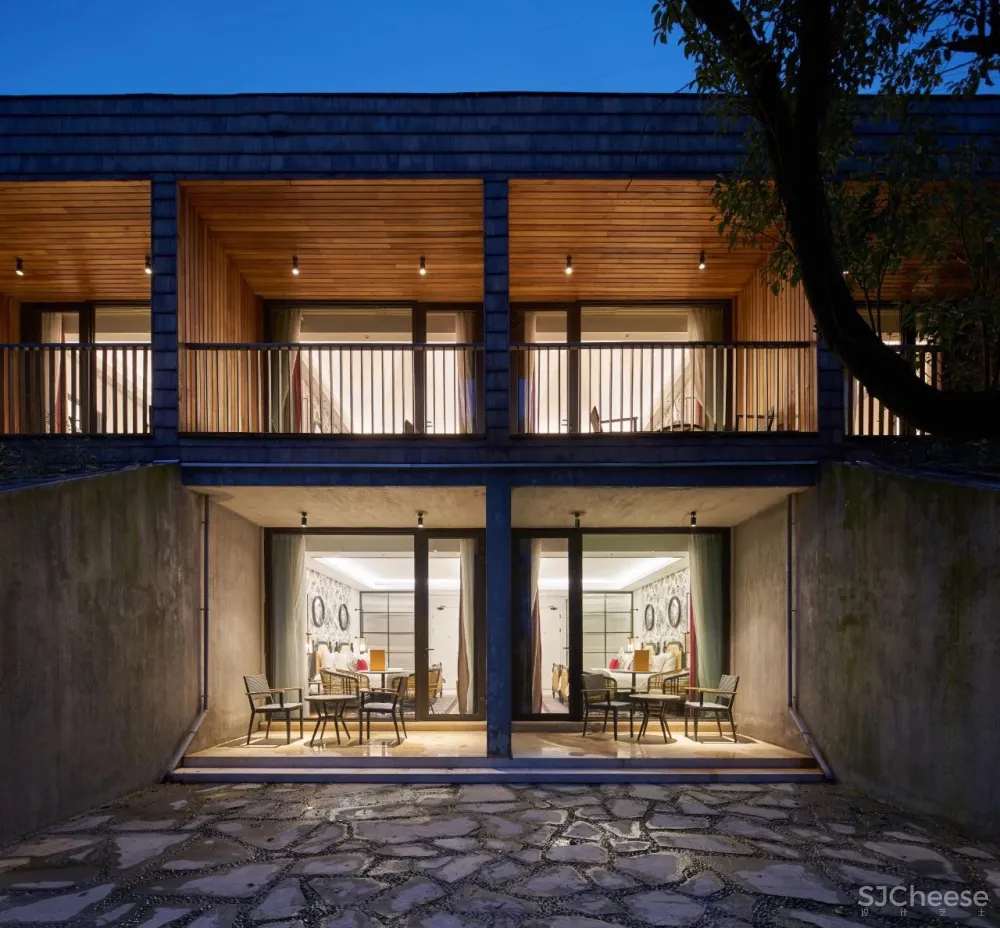 深山里的茶园民宿,美。