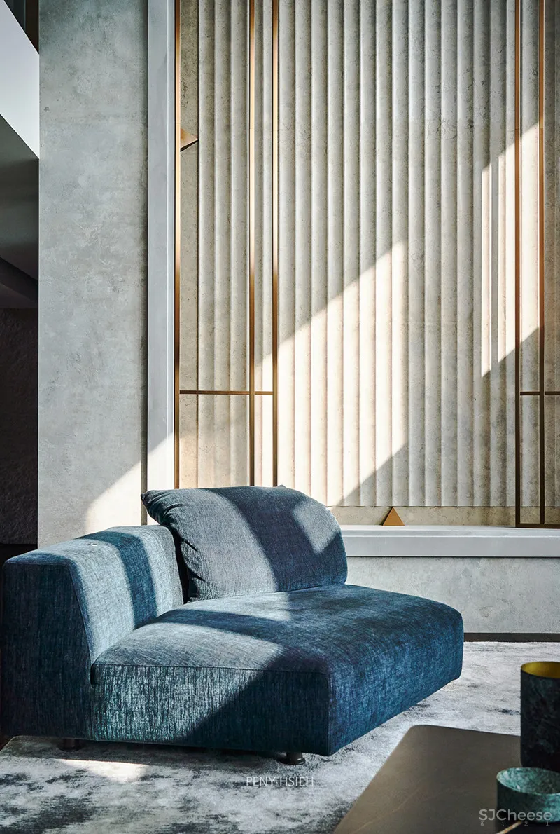 设计惊艳的高级灰设计,超有格调!