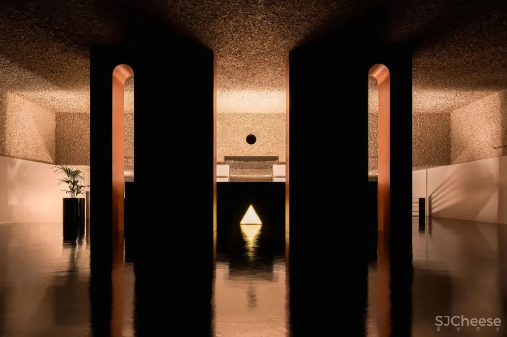 Antonino Cardillo丨建筑是尘埃绽放的诗歌