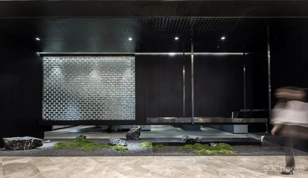 李忠光设计 X RAYSONIC广州旗舰馆516㎡