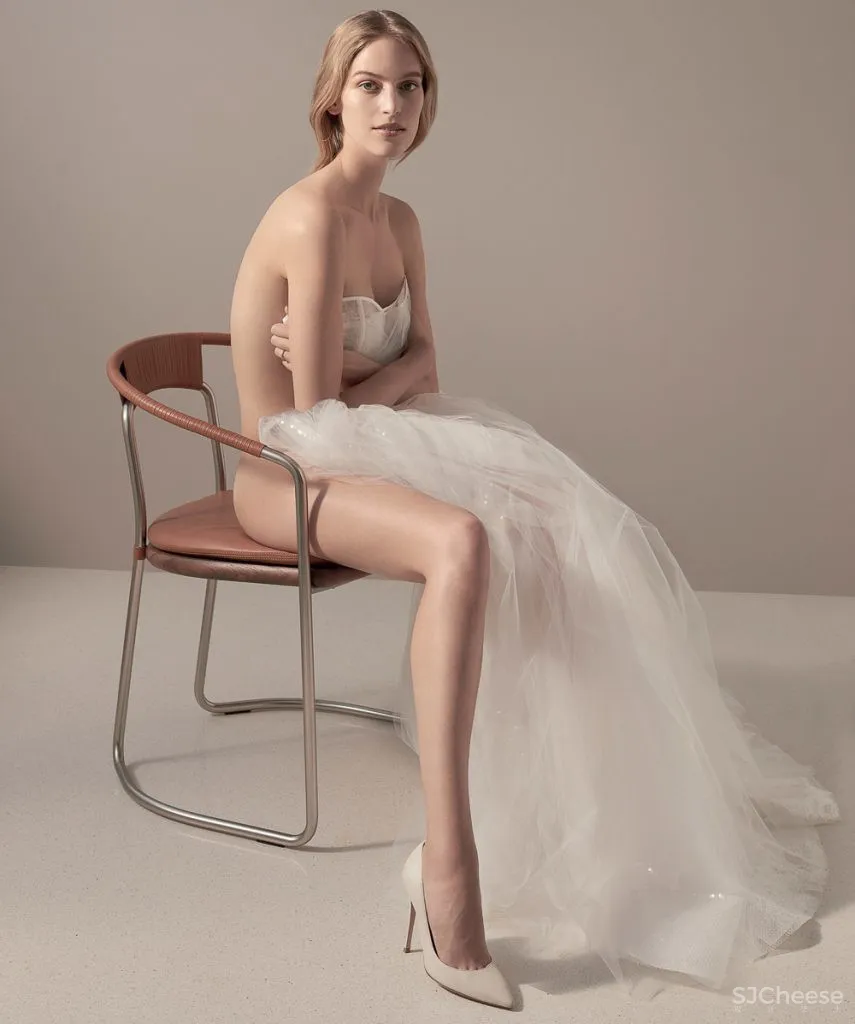 文章|仅20%的设计师认识【高级灰】