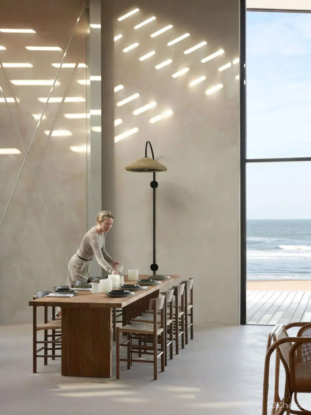 Anne Claus Interiors | De Republiek , 经典永恒的海滨餐厅