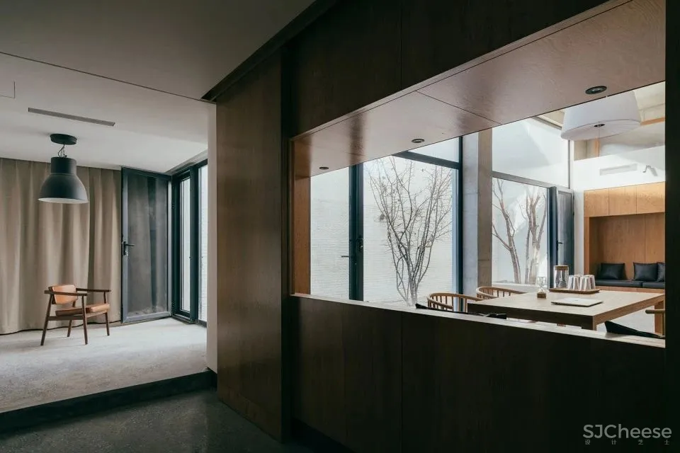 新作 联排住宅的创意改造 缝中之家,北京 察社办公室