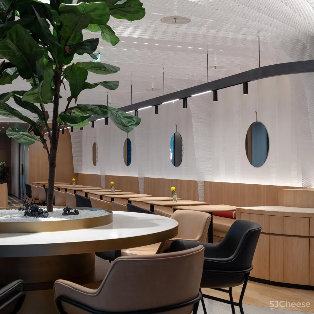 海底捞下午茶打浦路店 / 采一片云,连接自然与空间