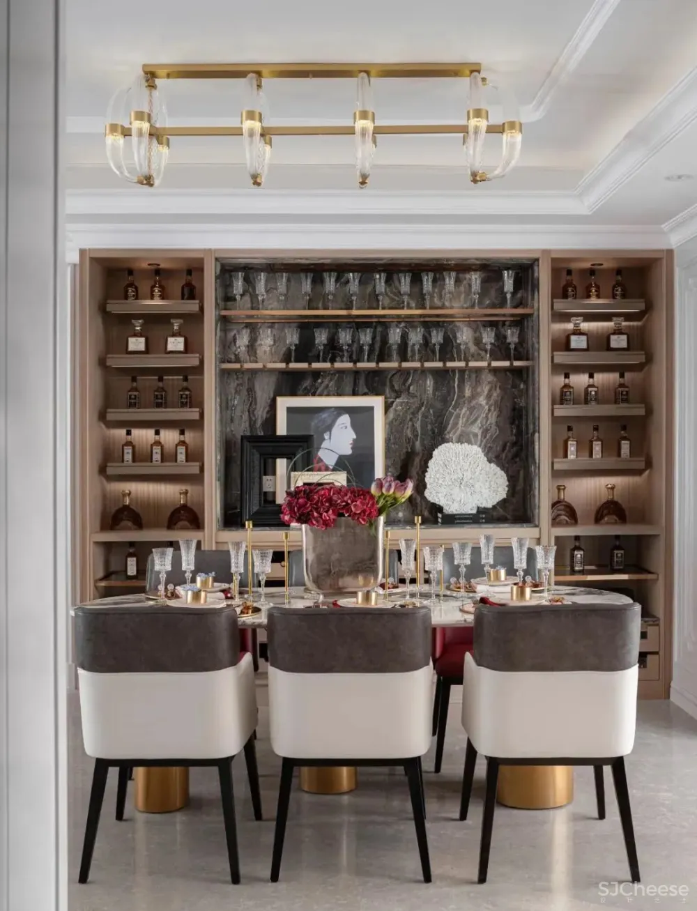 冷元宝新作 惊艳中国红,时尚新古典