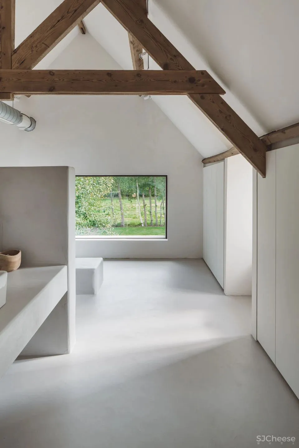 将废旧谷仓彻底改造,这才是真正的农村“豪宅”