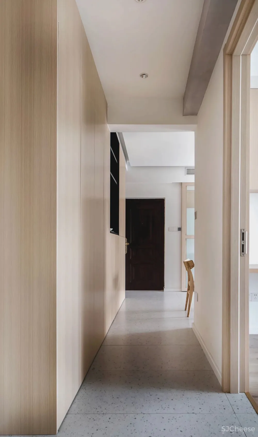 武汉108㎡自然风的家,原木、白墙 通透玻璃,实用不单调