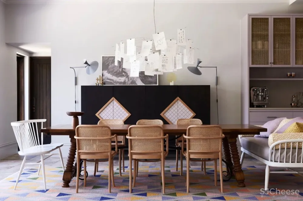 好色，理所当设