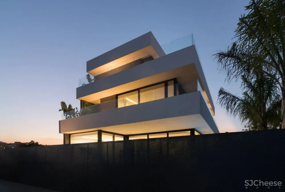 极简白 空灵唯美的纯粹美感