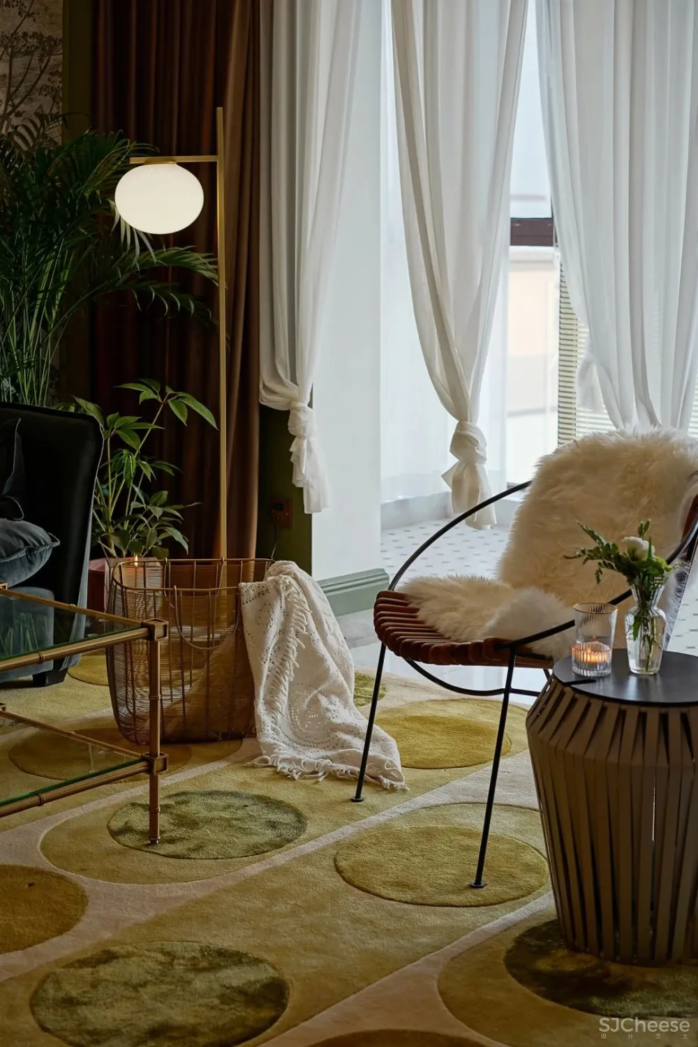 今年最流行的甜米风，天生爆改土俗精装房