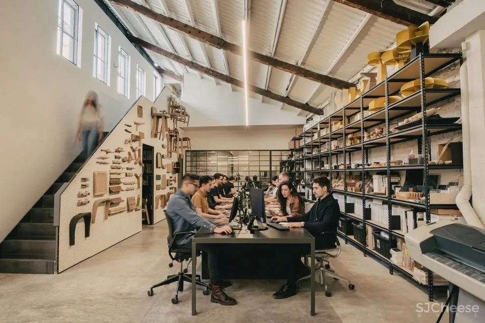 平铺直叙的工业美学 Esrawe Studio新办公室 Esrawe Studio