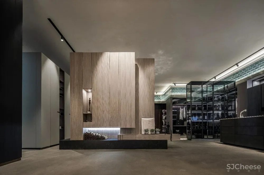 李忠光设计 X RAYSONIC广州旗舰馆516㎡