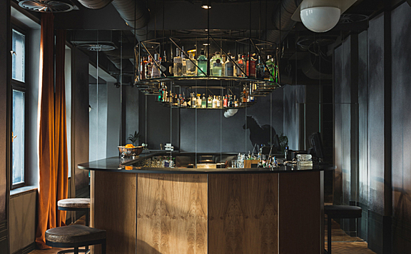Autori | Leticia Gin Bar , 独特创新的休闲酒吧