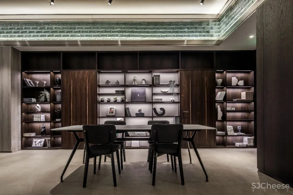 李忠光设计 X RAYSONIC广州旗舰馆516㎡