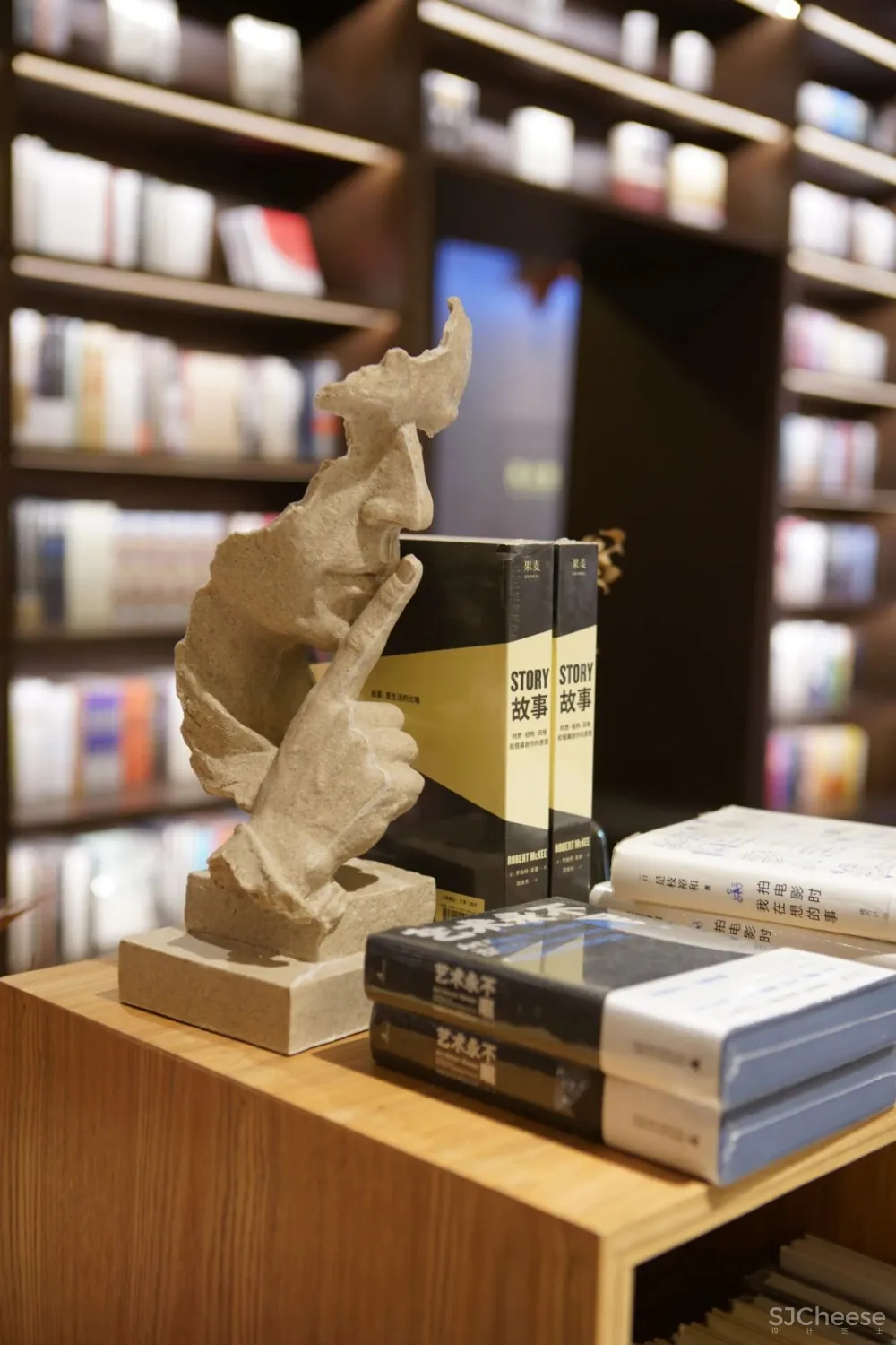 J-S设计:听说有宝藏,武汉商圈里的秘密山谷