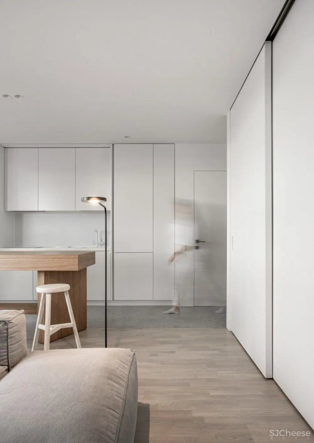 极简,硬朗与温馨的平衡 anstantsin Remez