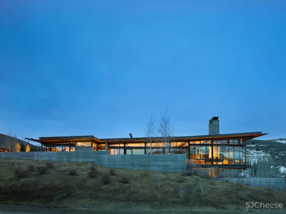 超酷工业风豪宅,不一样的机械美学