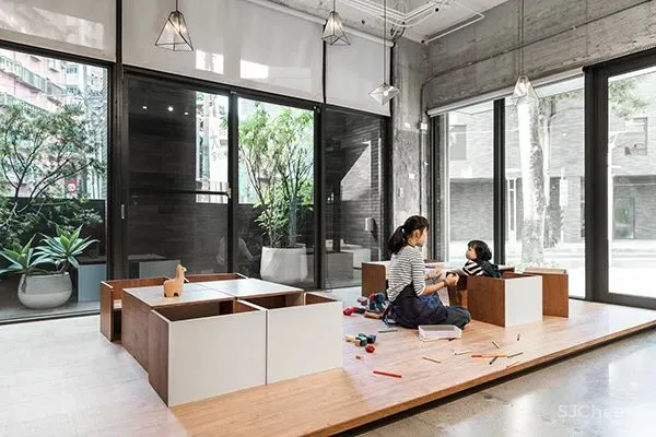 HII ARCHITECTS GOOD NEIGHBORS’