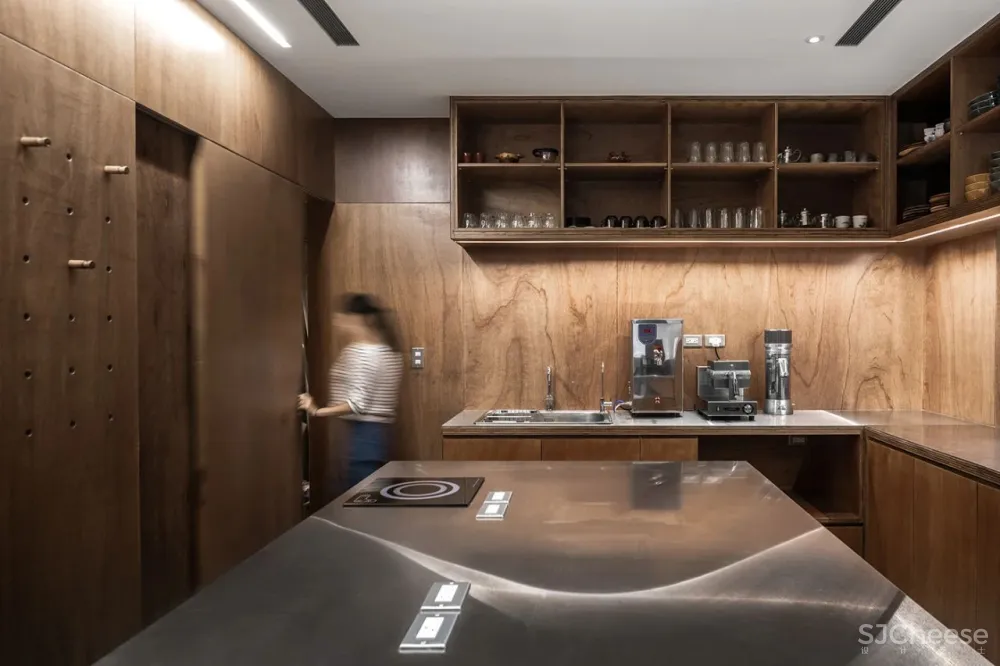 HII ARCHITECTS GOOD NEIGHBORS’