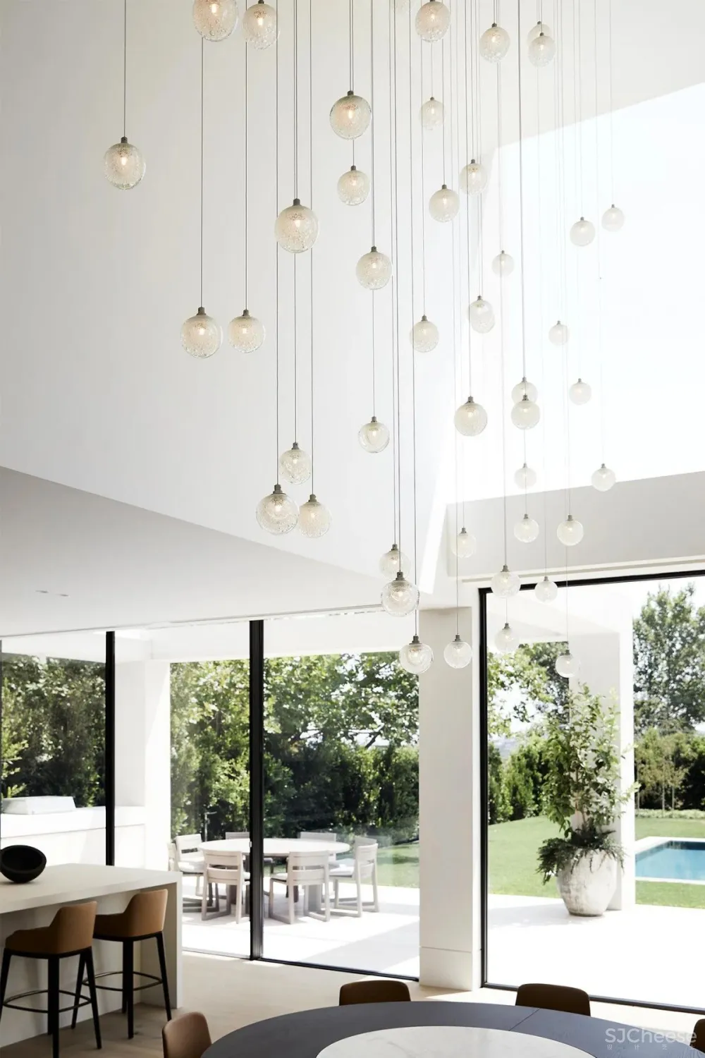 极简舒适住宅，给人一种宁静感！