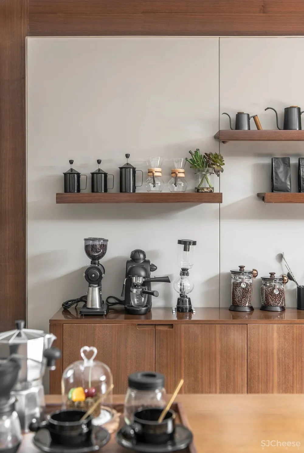 安想设计:156m² 现代雅致别墅,简约细腻