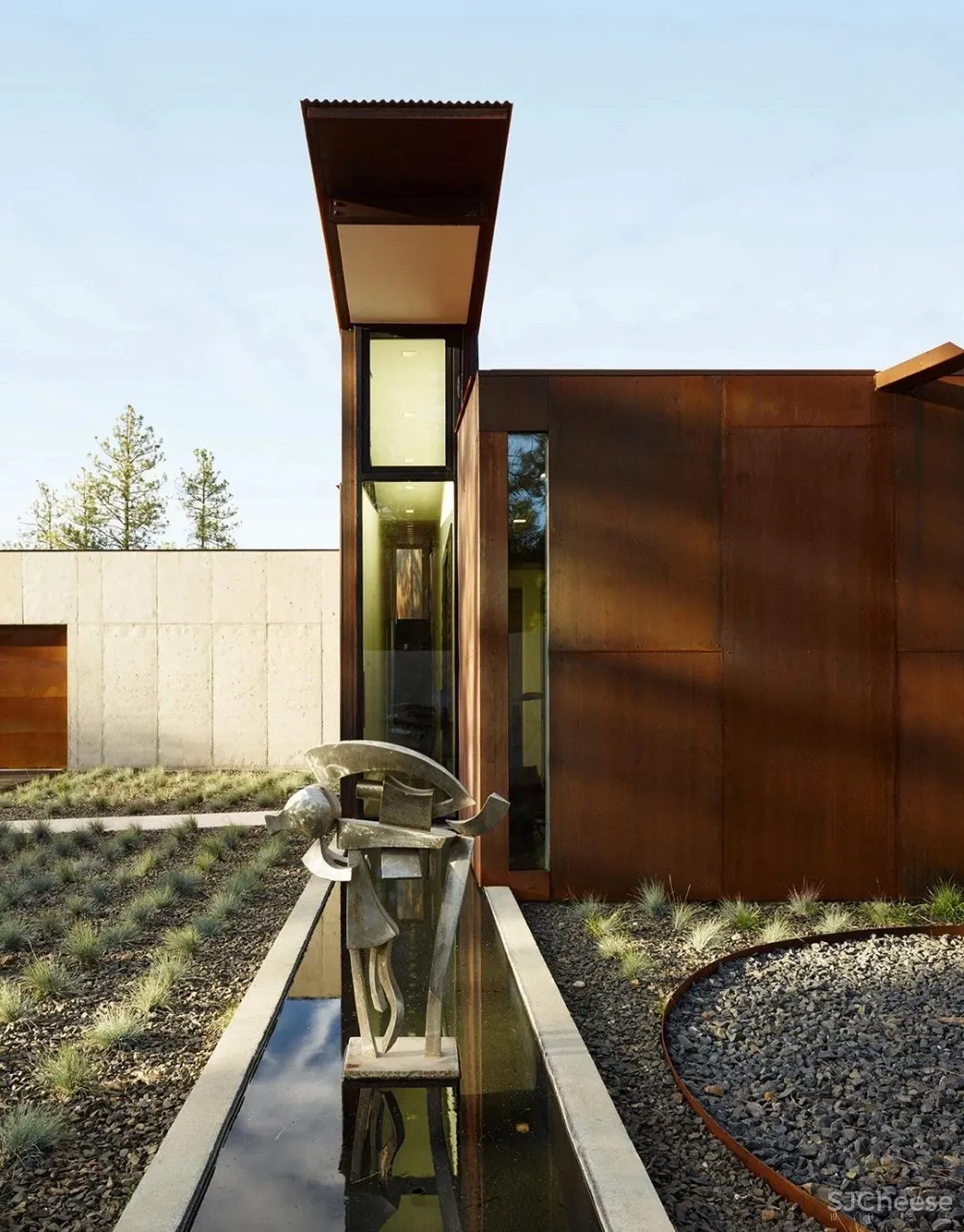 超酷工业风豪宅,不一样的机械美学