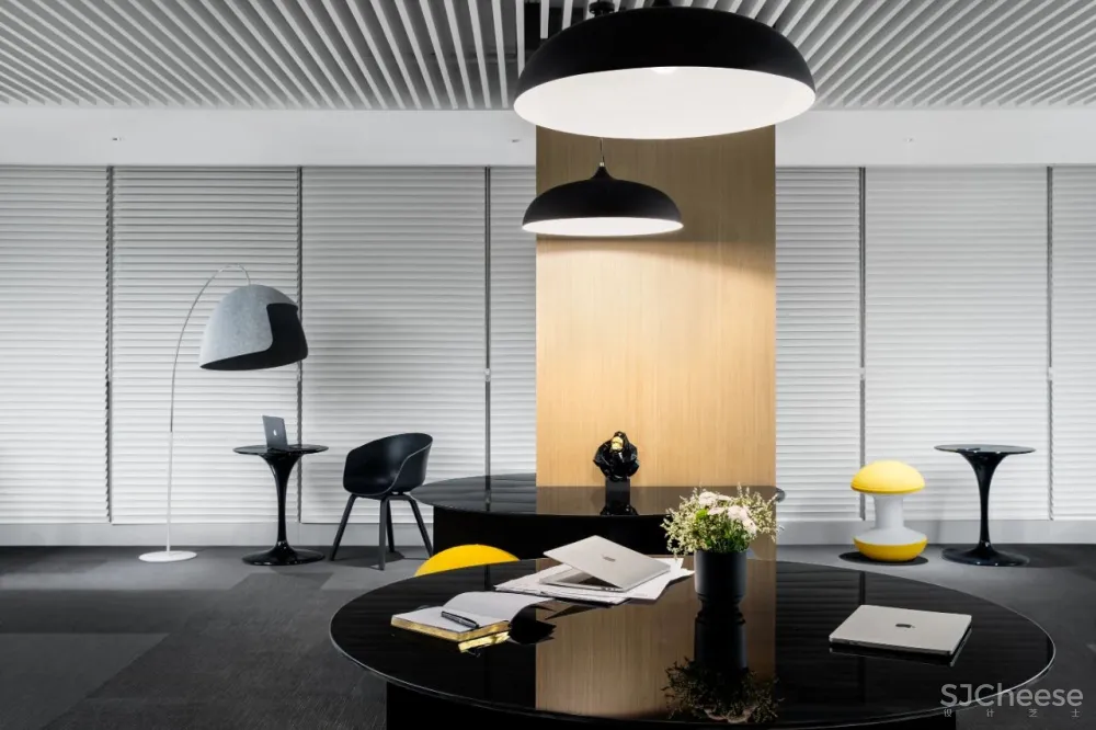 【2019年鉴榜办公作品】保利未来大都汇 崔树