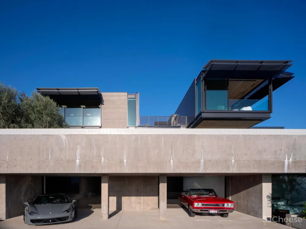 超酷工业风豪宅,不一样的机械美学