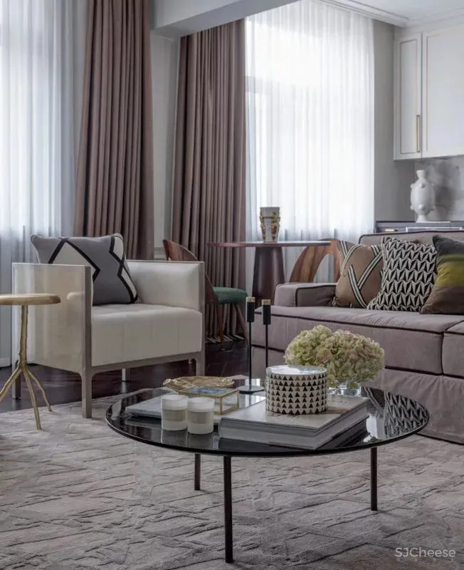 高级灰 红色，当代东方优雅美学的完美演绎