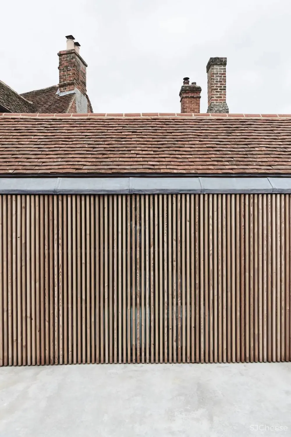 一个百年历史的磨坊，千年历史的遗址：这部电影捕捉了一个永恒的转变