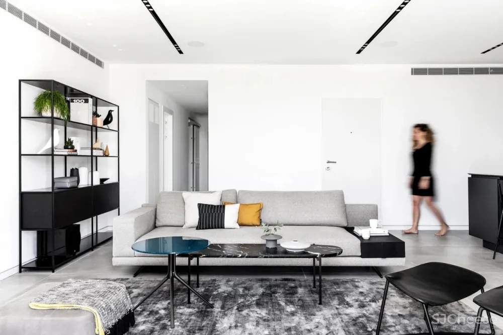 经典黑白 时尚跳色,玩出高级感