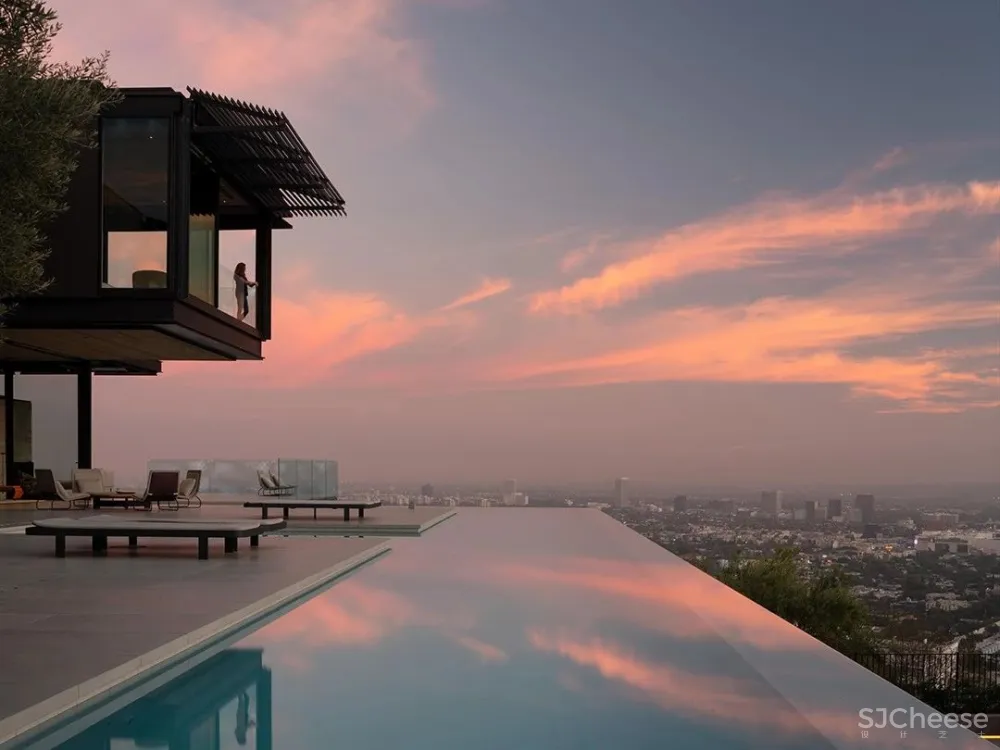 超酷工业风豪宅,不一样的机械美学