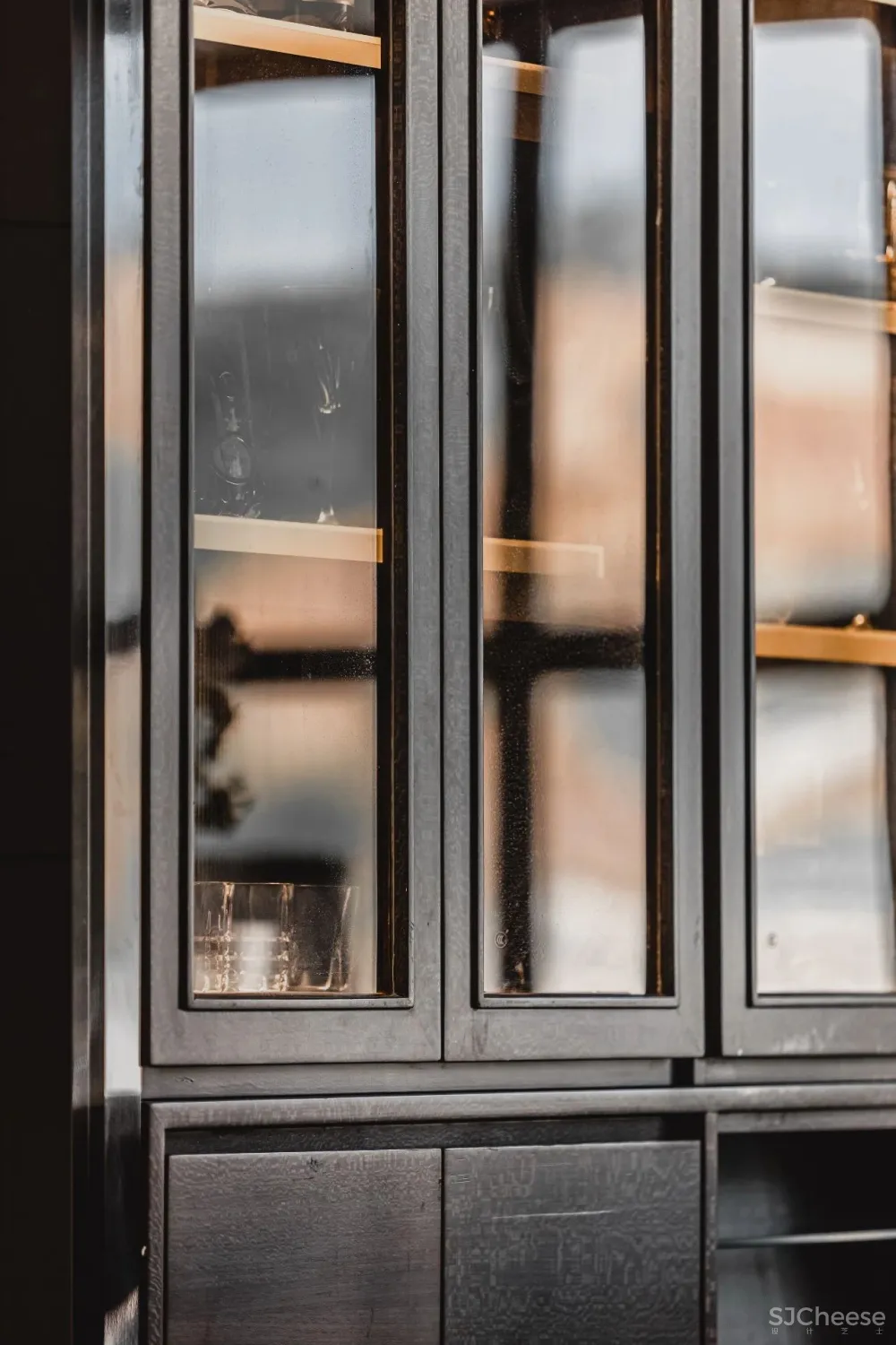 住宅丨现代 —— 都市繁杂后归于内心的对话