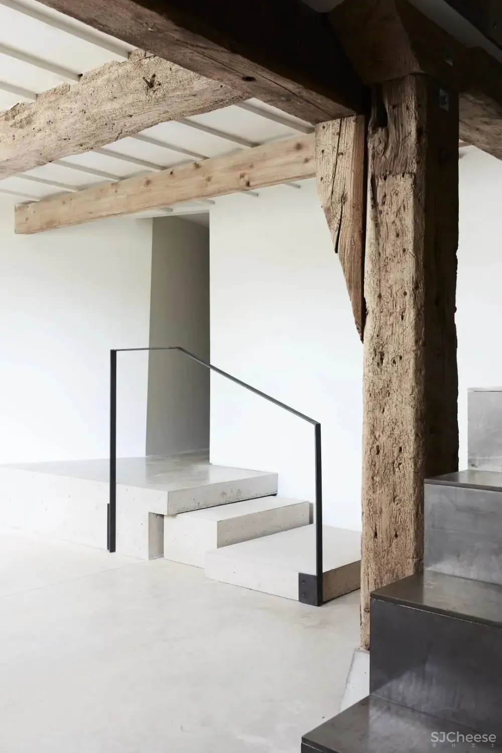 一个百年历史的磨坊，千年历史的遗址：这部电影捕捉了一个永恒的转变