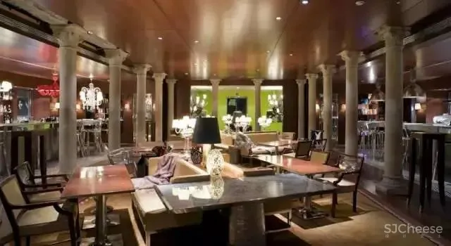 鬼才设计师Philippe Starck时尚营造-法国Brach 酒店!