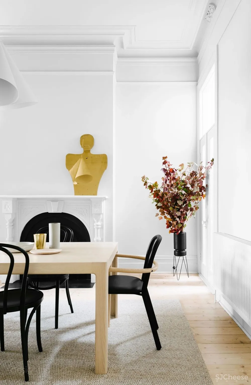 大白至简，无华而奢