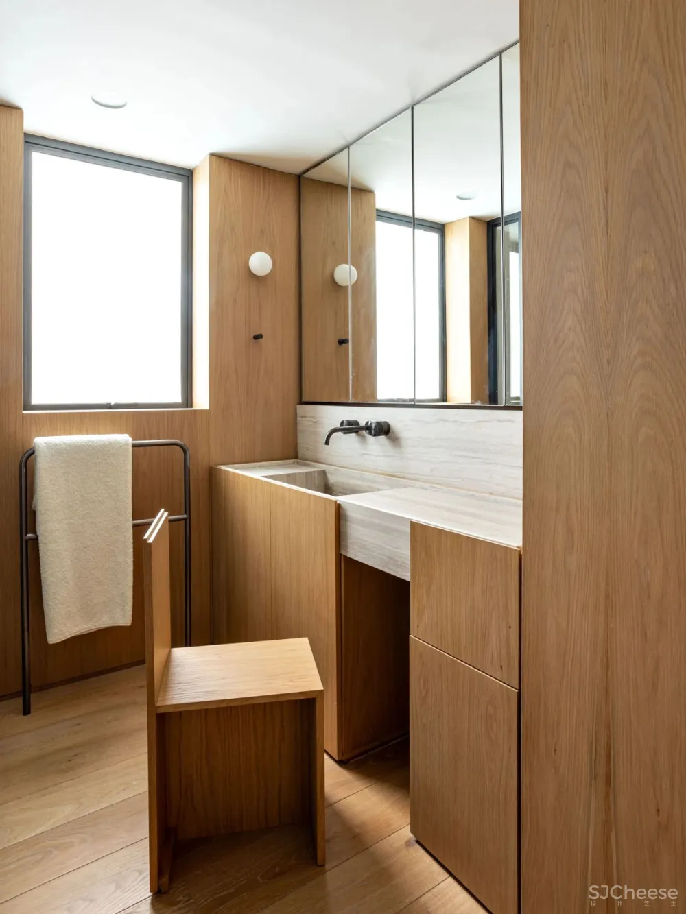 APARTAMENTO LEBLON IN RIO DE JANEIRO BY FELIPE HESS.
