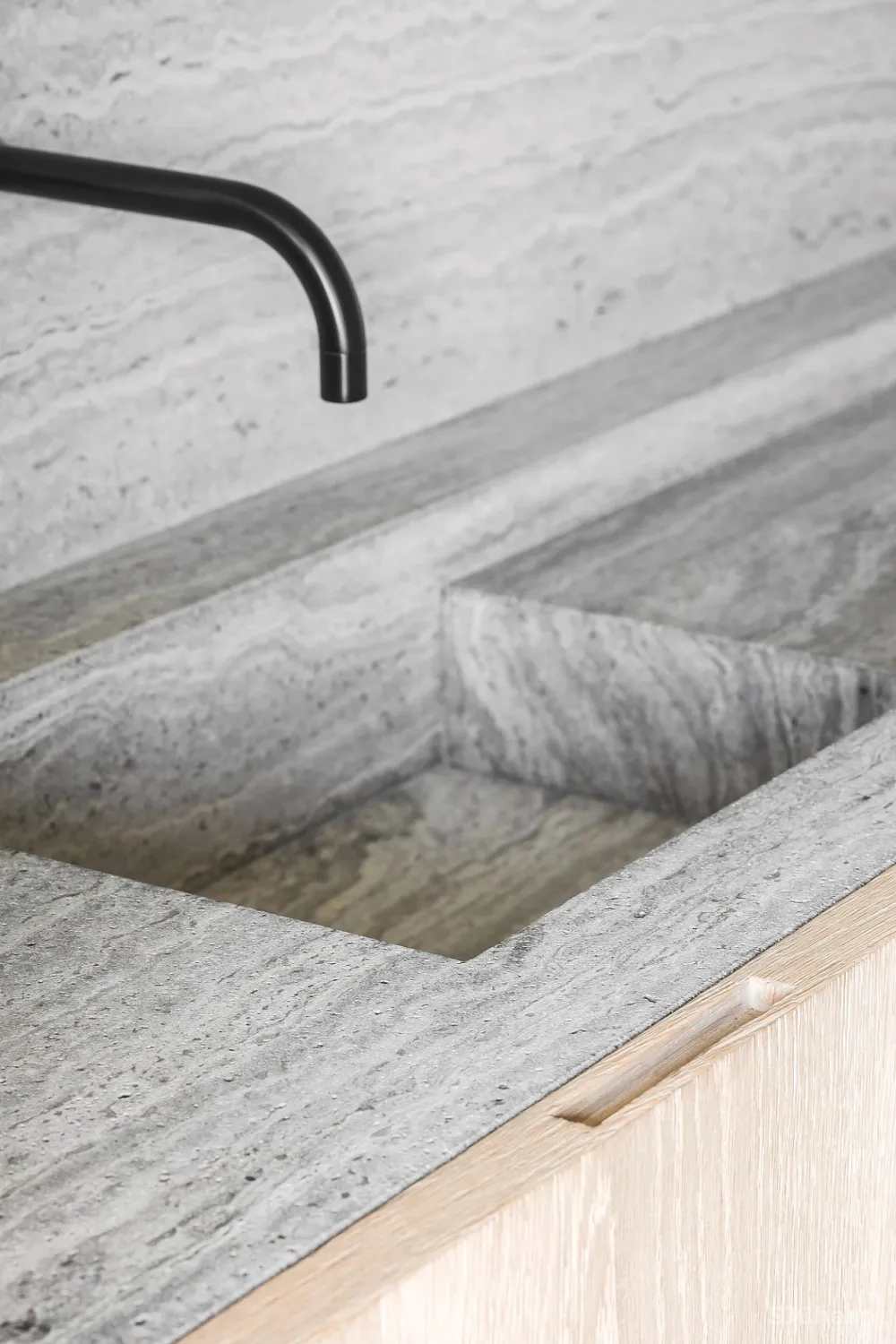 Wilfra|線條流暢和舒緩的相互作用