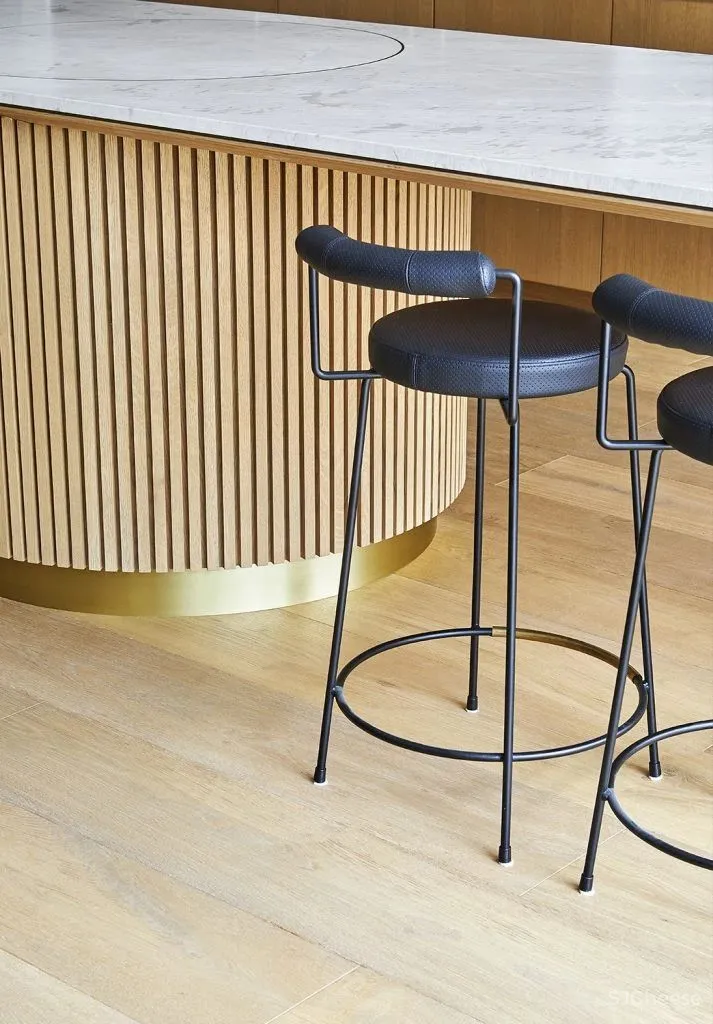 Christopher Elliott 新作 低调内敛的现代优雅