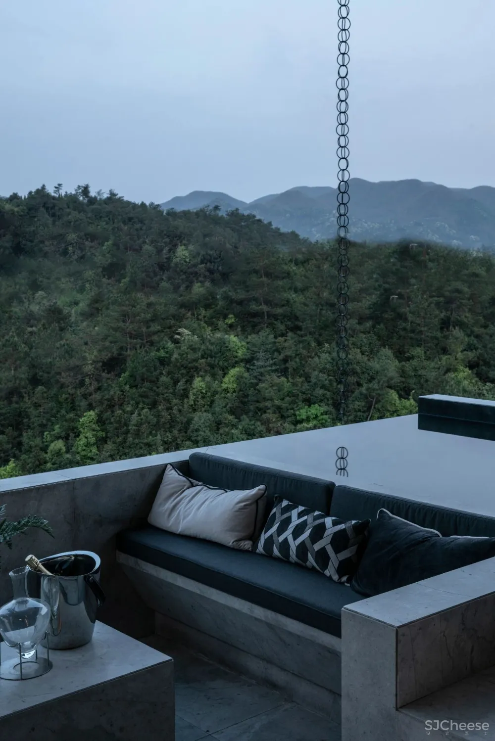 无间新作 未来山居 丰富的宁静