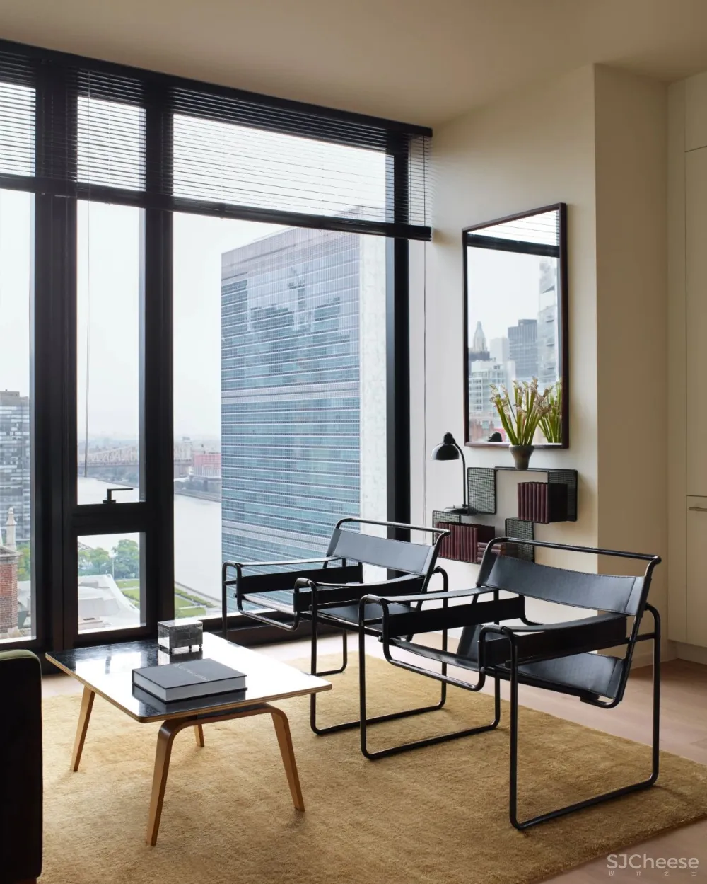 Richard Meier 设计的公寓楼,极简主义精装够低调、也够奢华!