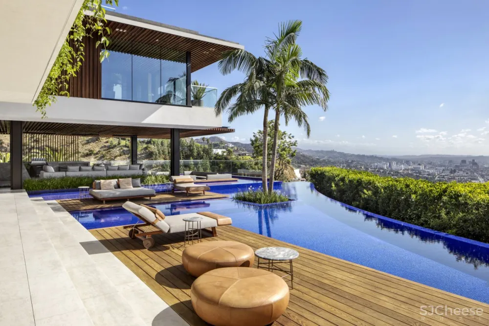 SAOTA | Hillside House , 洛杉矶天际线下的绿洲