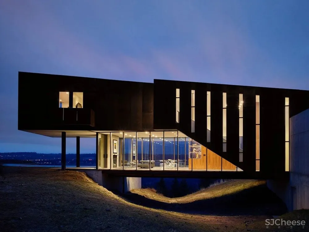 超酷工业风豪宅,不一样的机械美学