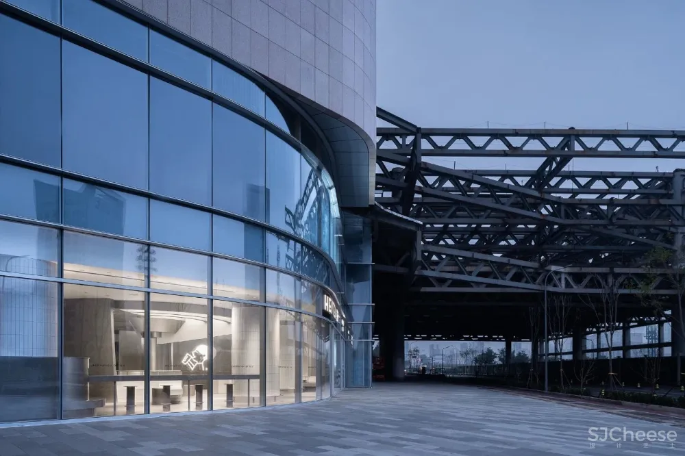 李京泽:喜茶济南万象城店,超级网红的趣味逻辑