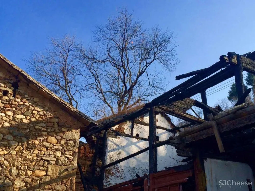 舒坦:在大理凤阳邑喝茶、洗片,他的“原生”乡建有何特别?