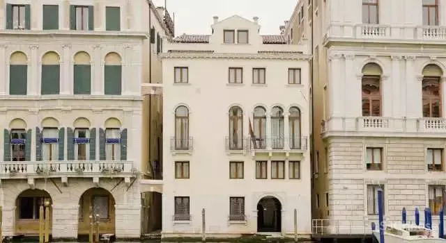 鬼才设计师Philippe Starck时尚营造-法国Brach 酒店!