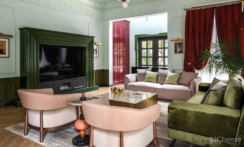 300m²红配绿的大胆设计,极尽“花俏”本事!网友直呼:美到不真实!