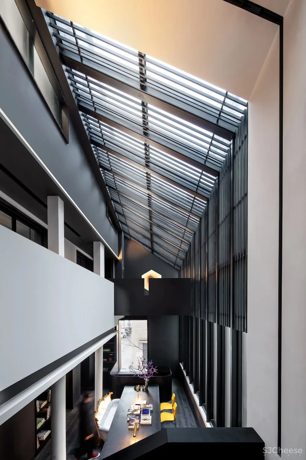 【2019年鉴榜办公作品】FW.GID 办公室 曾建龙